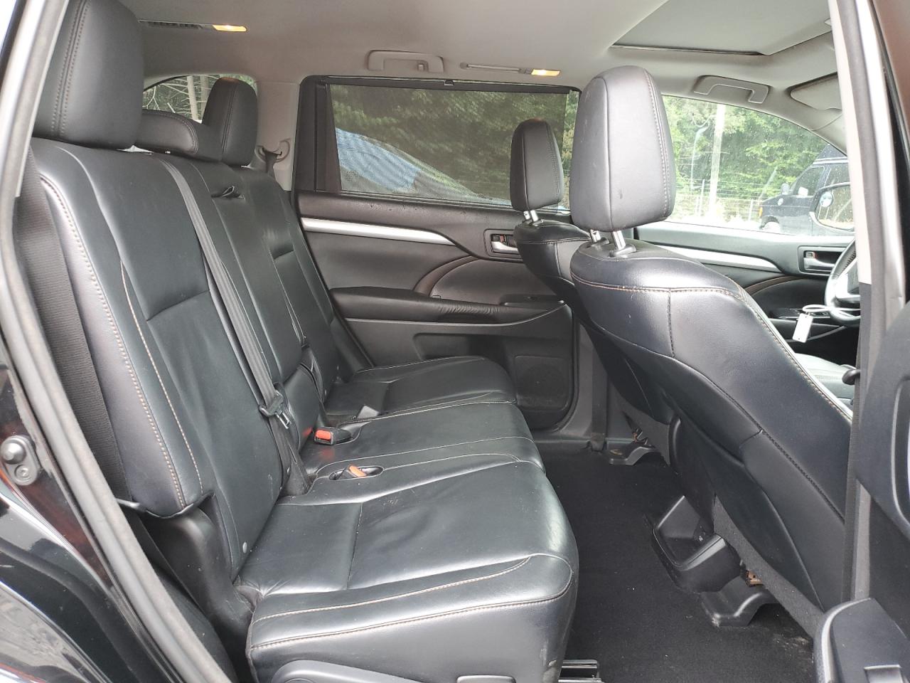 2016 Toyota Highlander Xle VIN: 5TDJKRFH1GS244523 Lot: 65840934