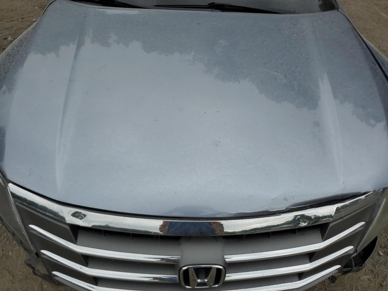 2010 Honda Accord - Image 13