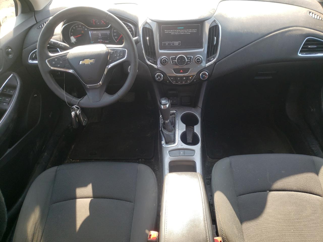 3G1BE5SM2HS546111 2017 Chevrolet Cruze Lt