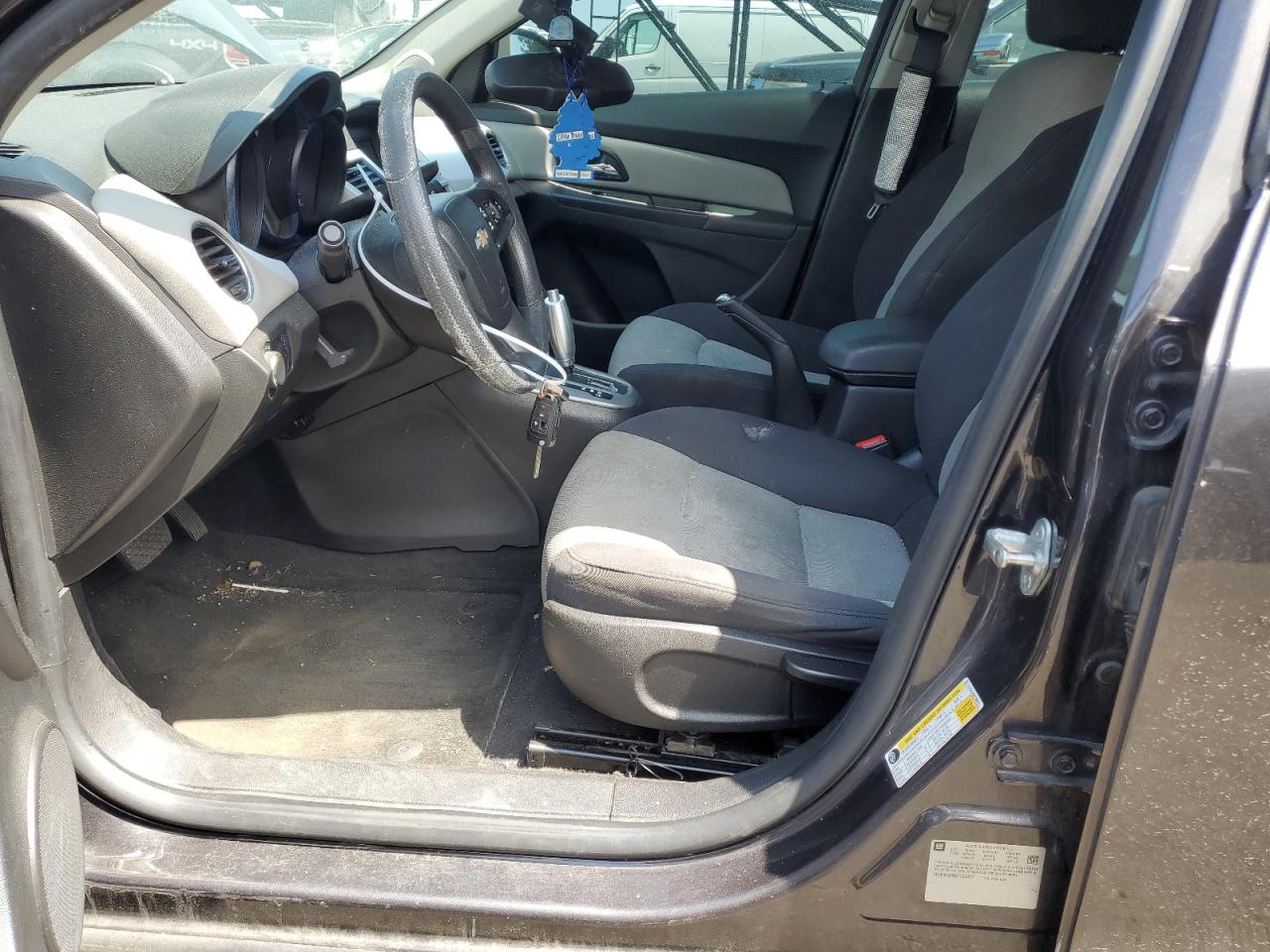 2014 Chevrolet Cruze - Image 7