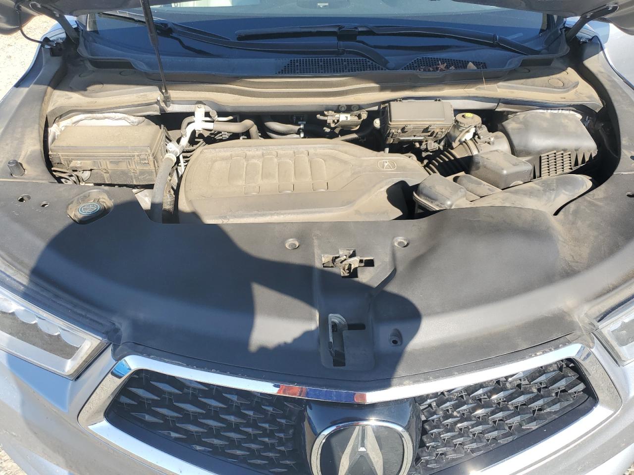 5J8YD3H34JL005050 2018 Acura Mdx