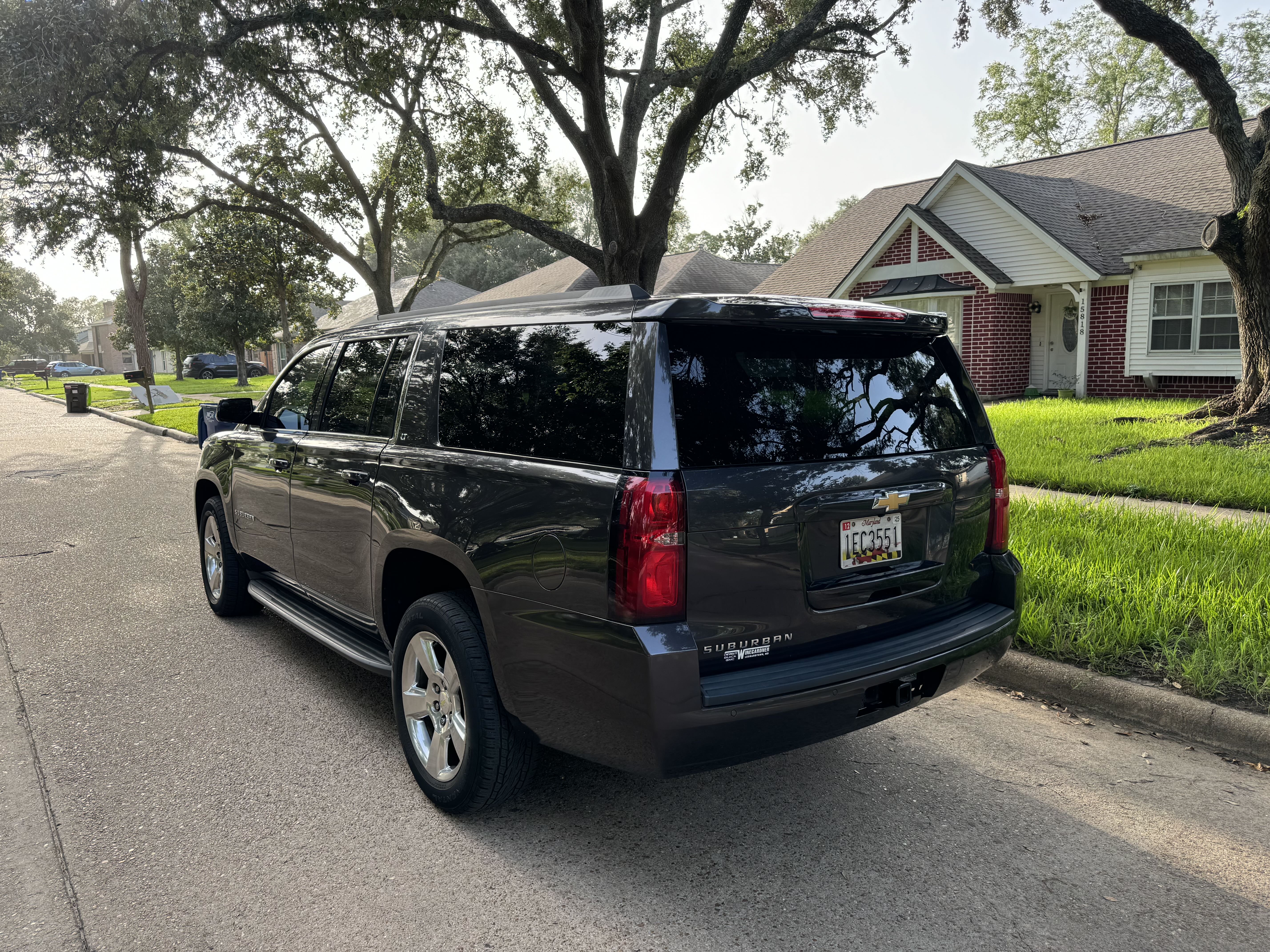 2016 Chevrolet Suburban K1500 Lt vin: 1GNSKHKC1GR156652