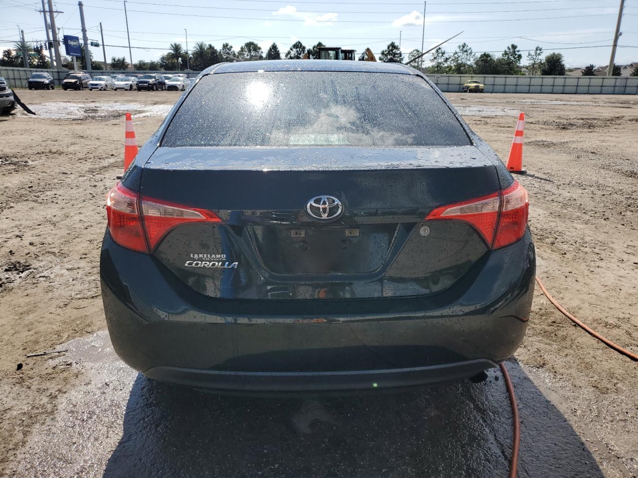 2017 Toyota Corolla L VIN: 5YFBURHE7HP723041 Lot: 67373734