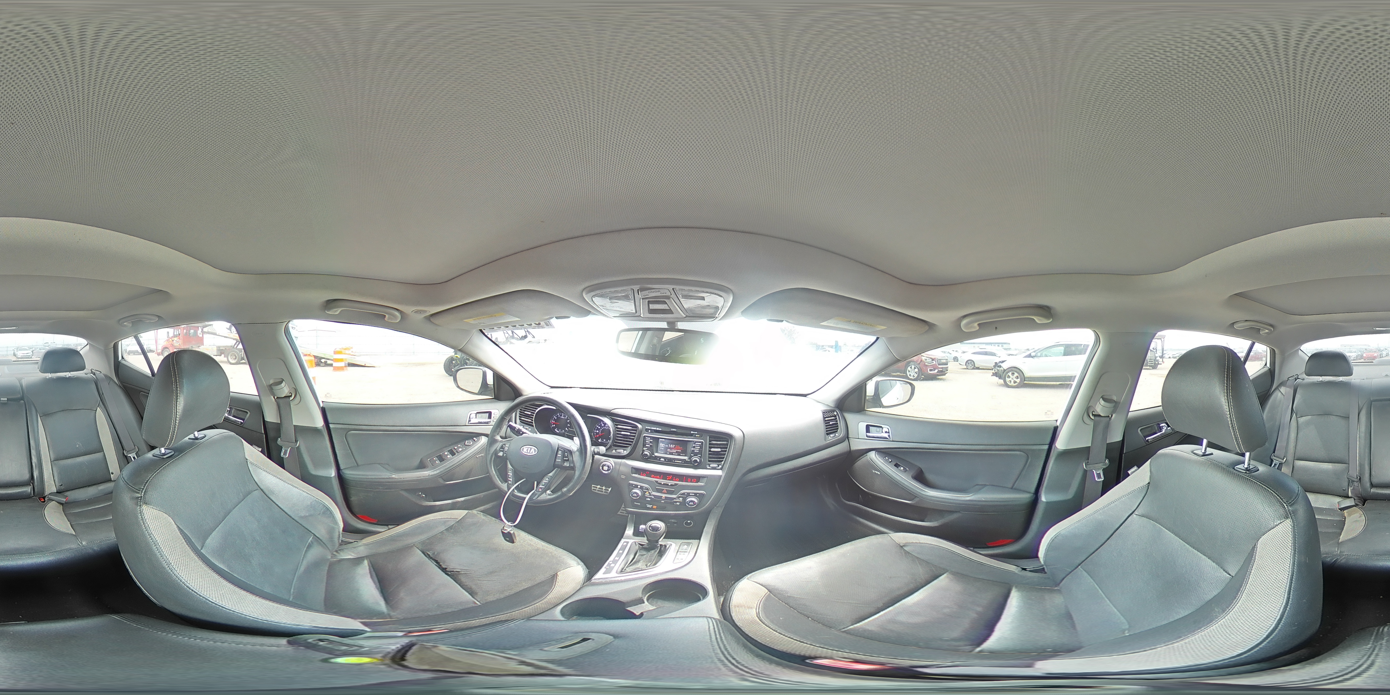 2012 Kia Optima - Image 12