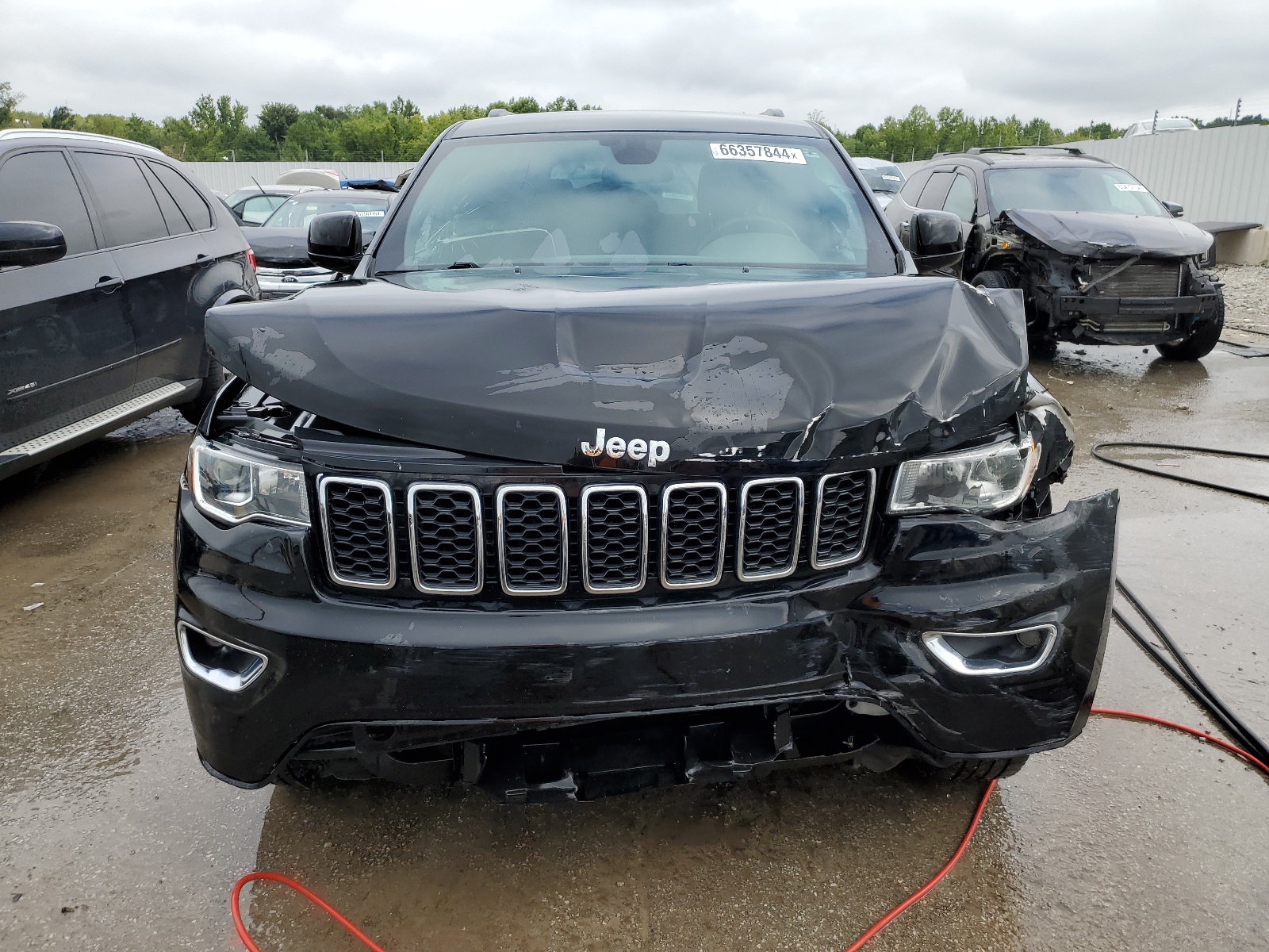 1C4RJEAG8JC311768 2018 Jeep Grand Cherokee Laredo