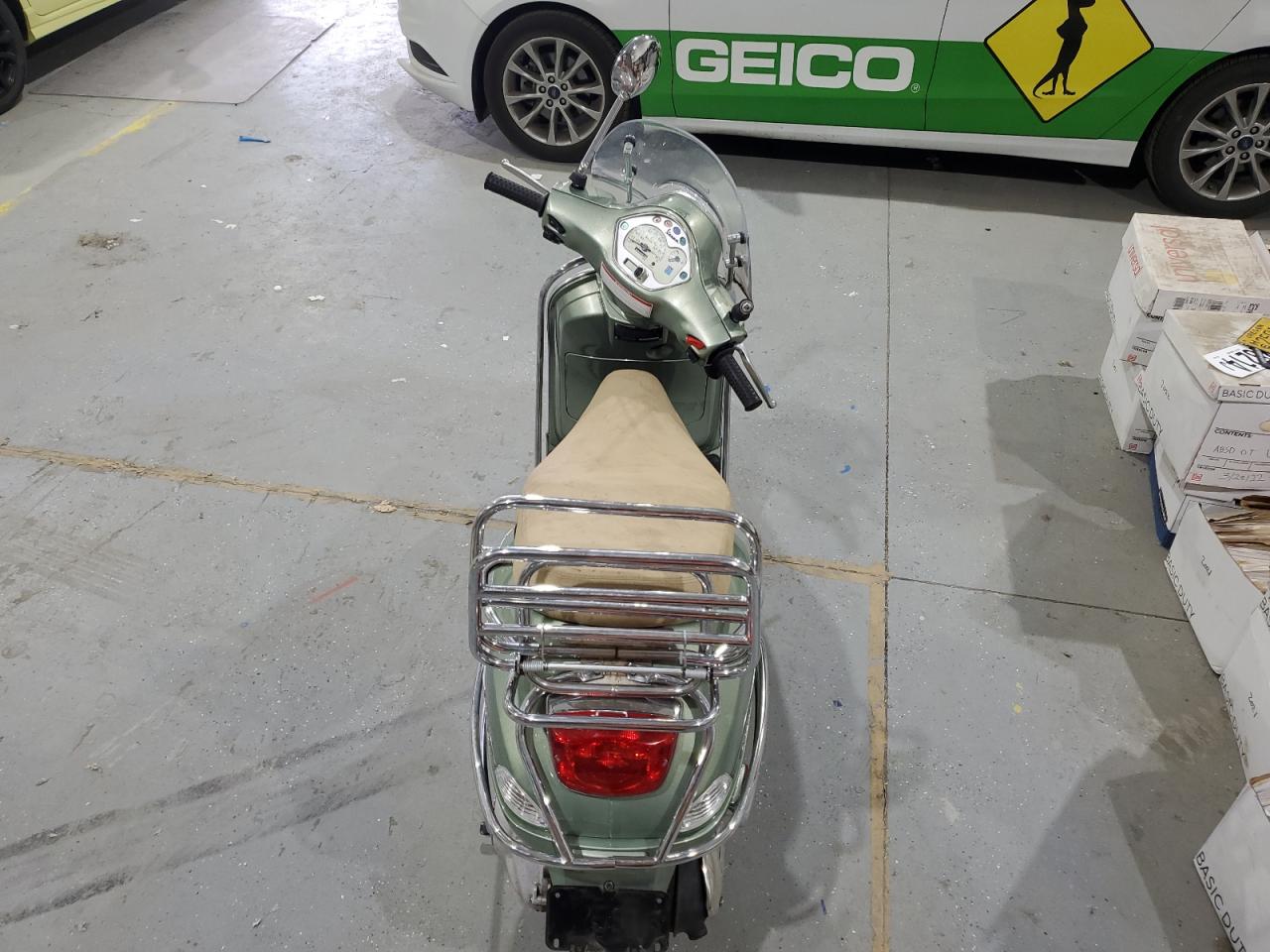 2007 Vespa Lx 150 VIN: ZAPM448F775010977 Lot: 67743044