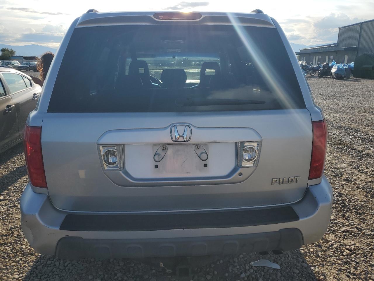 2003 Honda Pilot Exl VIN: 2HKYF18573H521425 Lot: 67240764