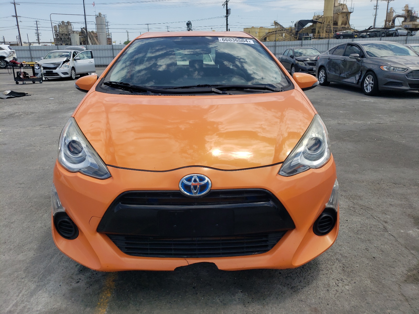 2015 Toyota Prius C vin: JTDKDTB3XF1093019