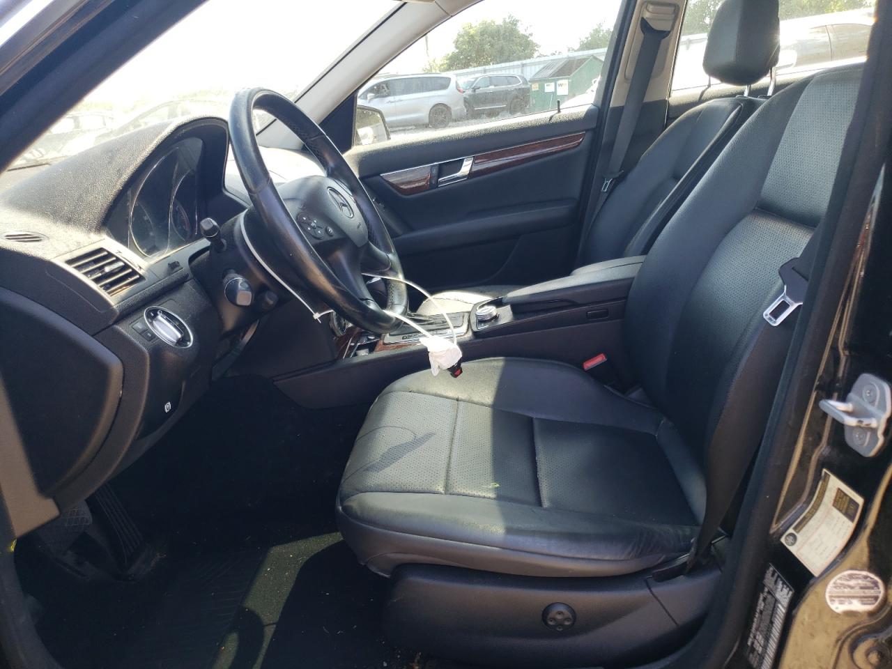 2011 Mercedes-Benz C 300 4Matic VIN: WDDGF8BBXBR158005 Lot: 68682924