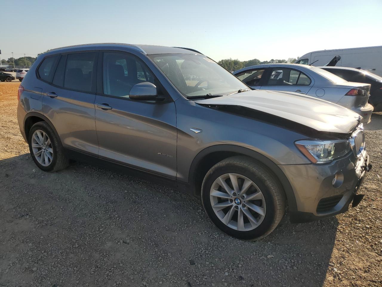 VIN 5UXWX9C38H0T20791 2017 BMW X3 no.4