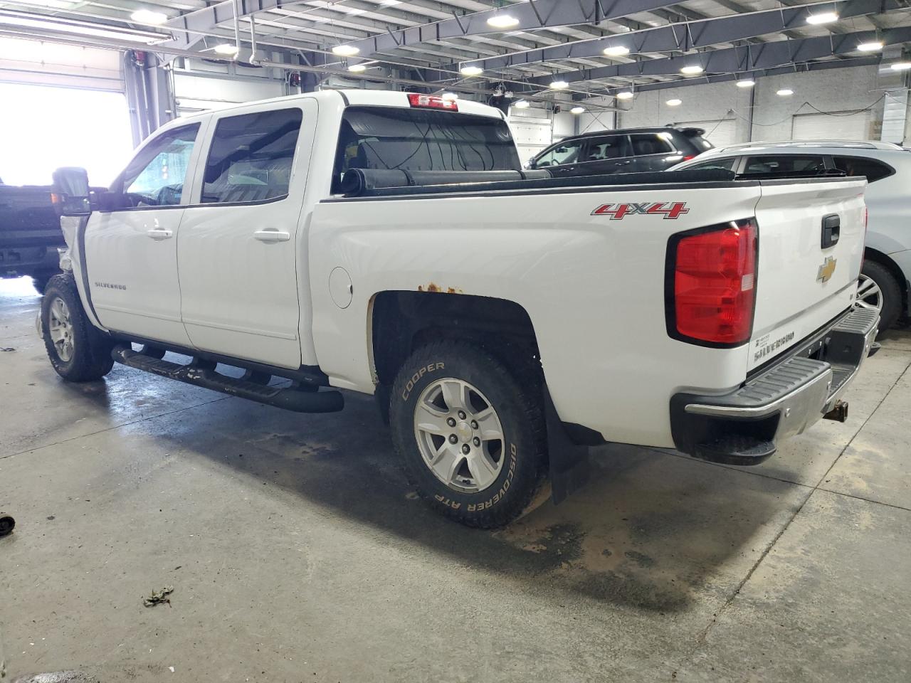 2015 Chevrolet Silverado - Image 2