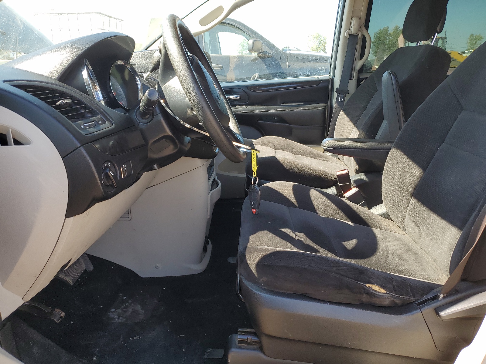 2C4RDGBG0ER283110 2014 Dodge Grand Caravan Se