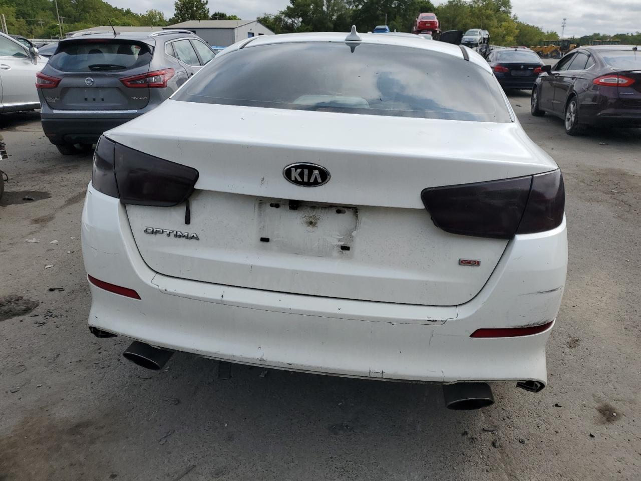 2015 Kia Optima Lx VIN: KNAGM4A7XF5607991 Lot: 69204374