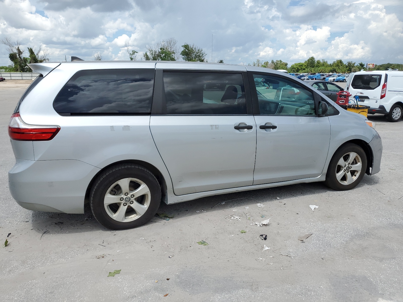 2020 Toyota Sienna L vin: 5TDZZ3DC0LS031351