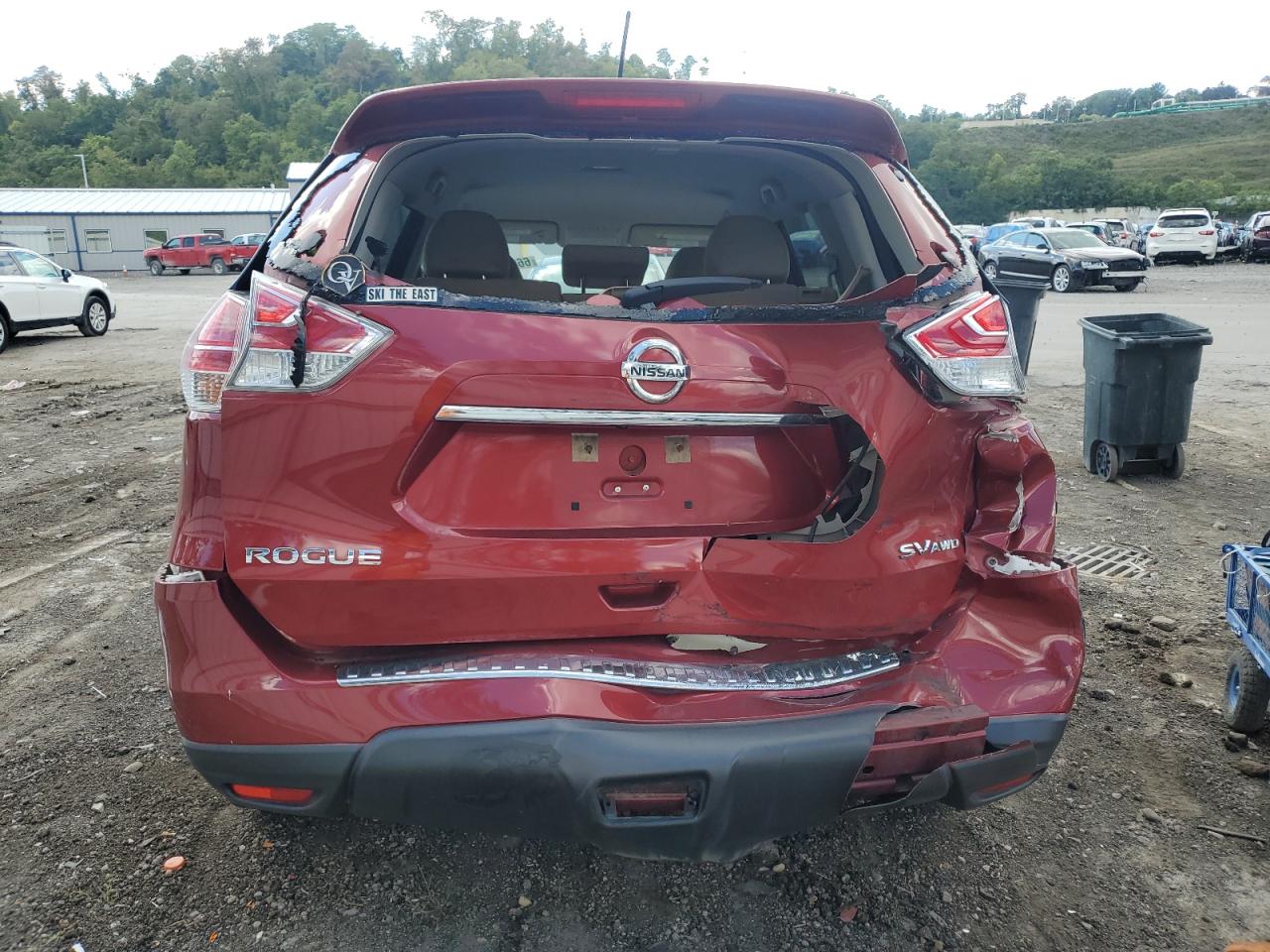 2016 Nissan Rogue S VIN: KNMAT2MV5GP652594 Lot: 66008924