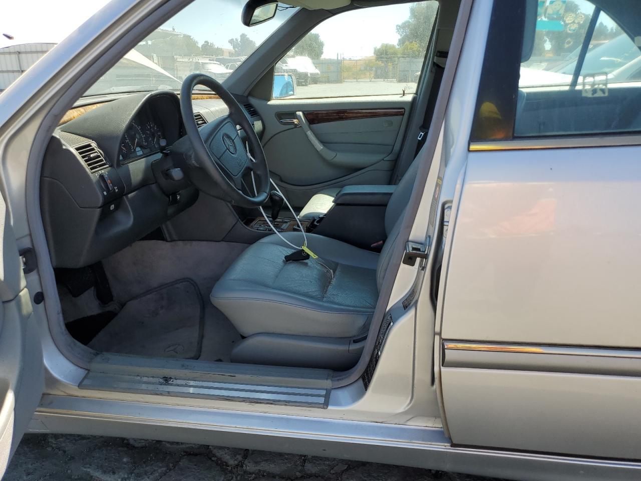 2000 Mercedes-Benz C 230 VIN: WDBHA24G8YA867251 Lot: 69168474