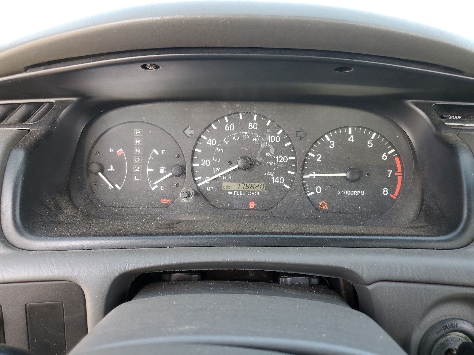 JT2BG28K8Y0408112 2000 Toyota Camry Le