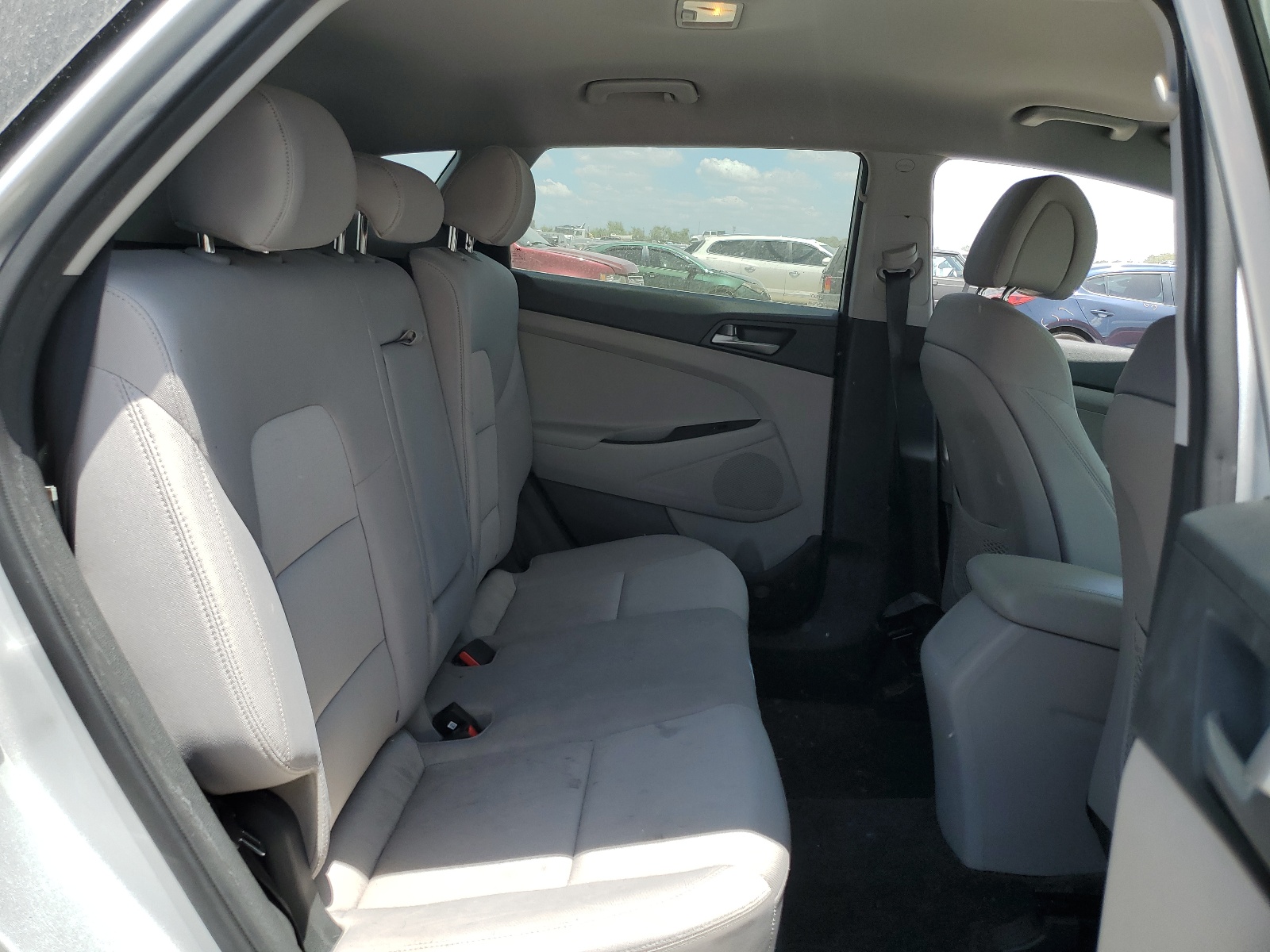 KM8J23A43JU736714 2018 Hyundai Tucson Se