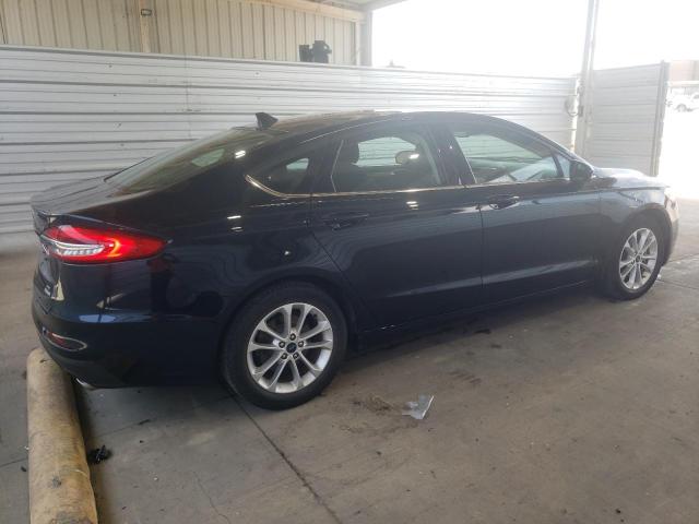 3FA6P0HD1LR145054 Ford Fusion SE 3