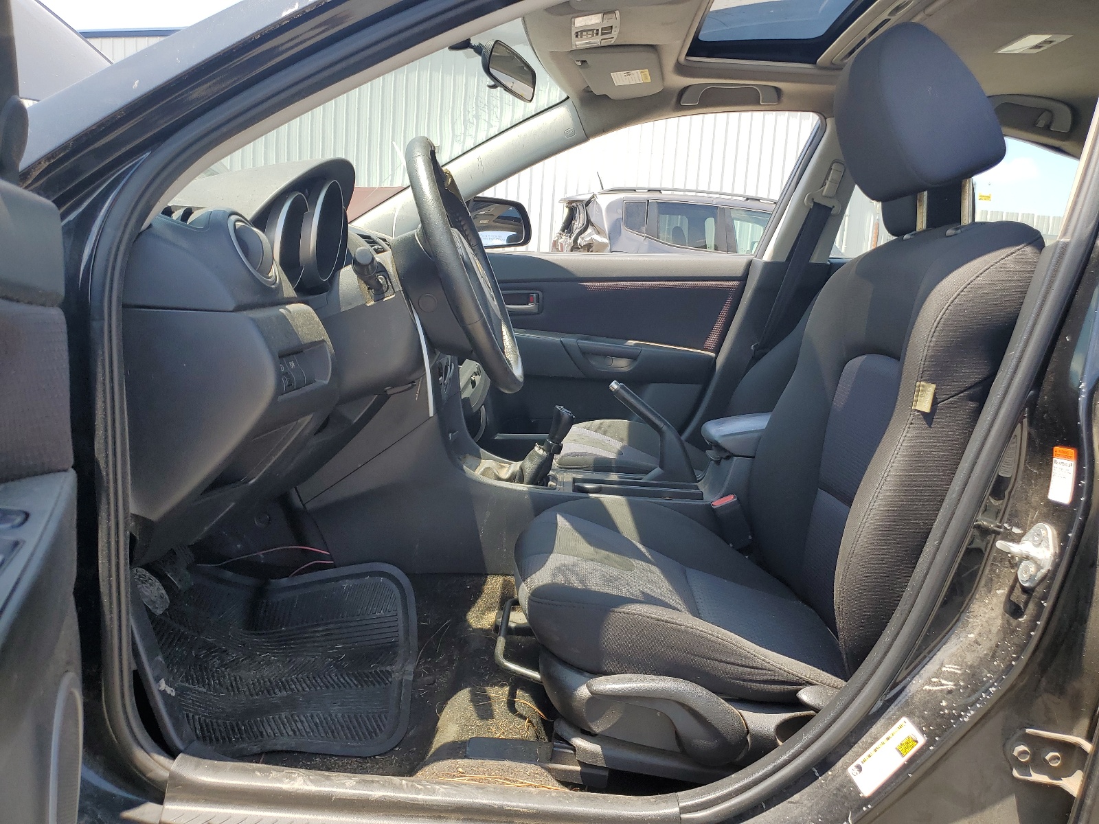 JM1BK323171749552 2007 Mazda 3 S