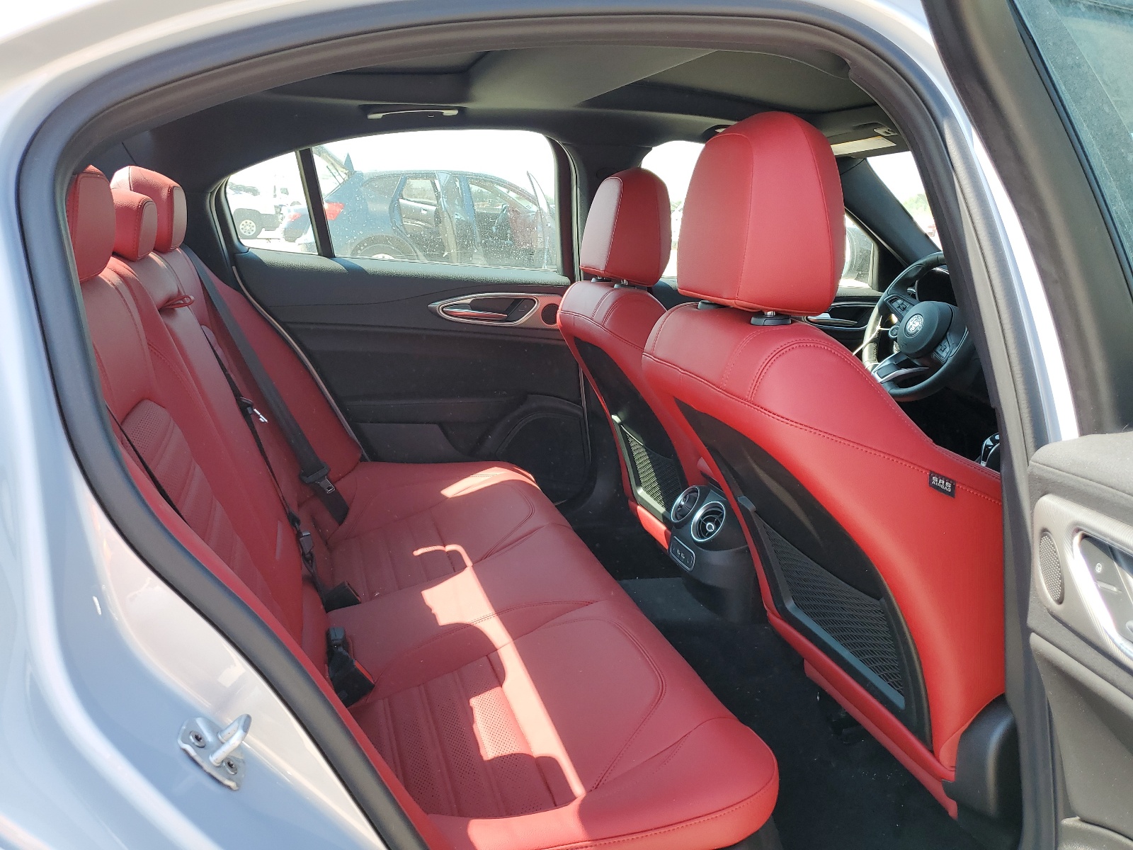 ZARFAMBN8R7683082 2024 Alfa Romeo Giulia Ti