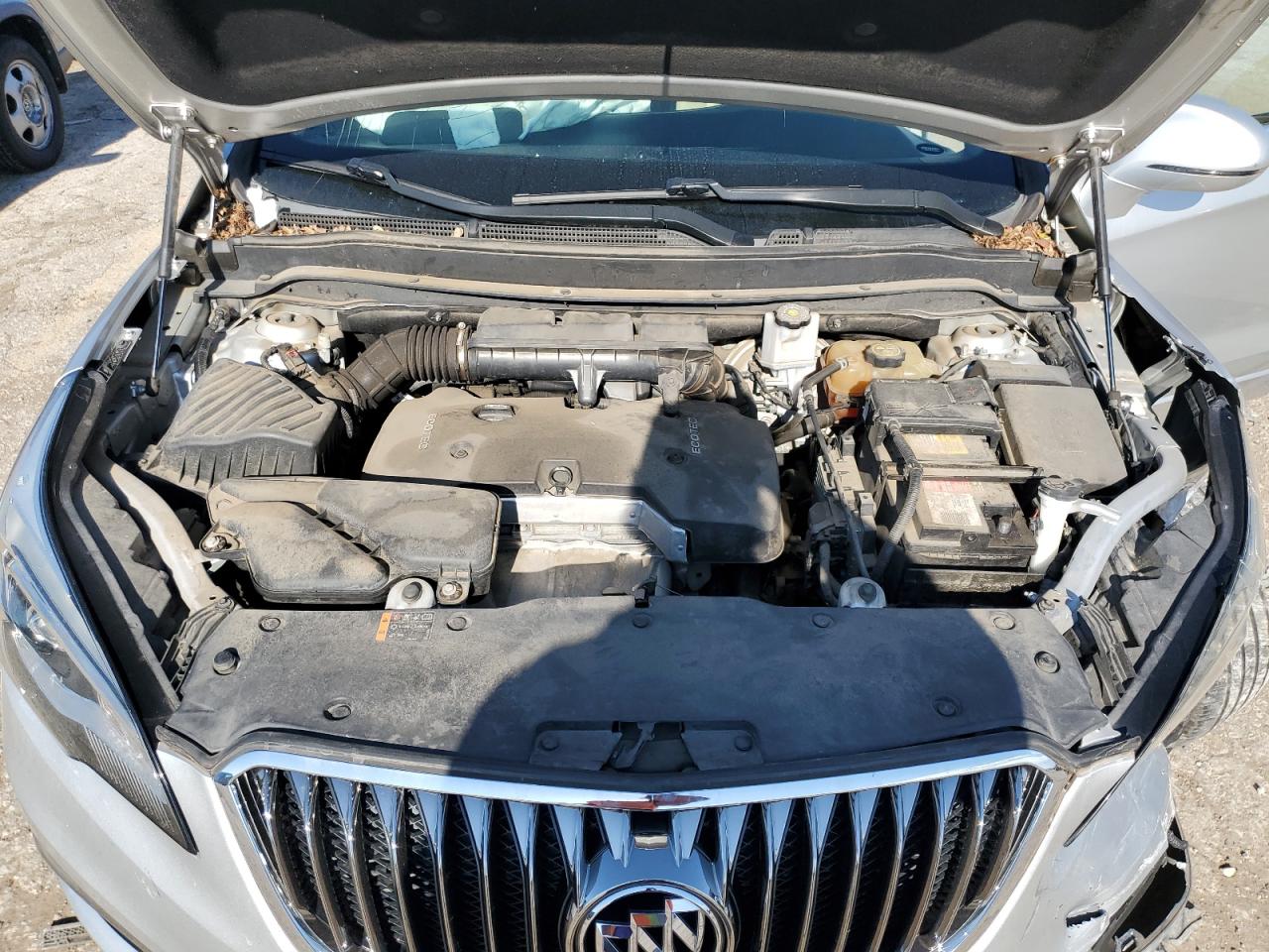 LRBFXCSA5JD001912 2018 Buick Envision Preferred