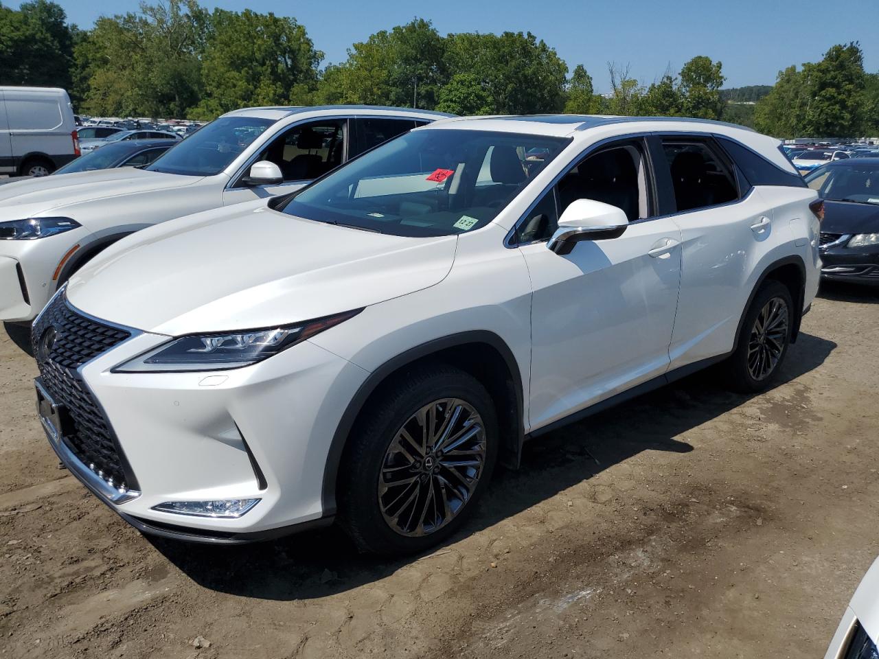 JTJHZKFA6N2035879 2022 LEXUS RX - Image 1