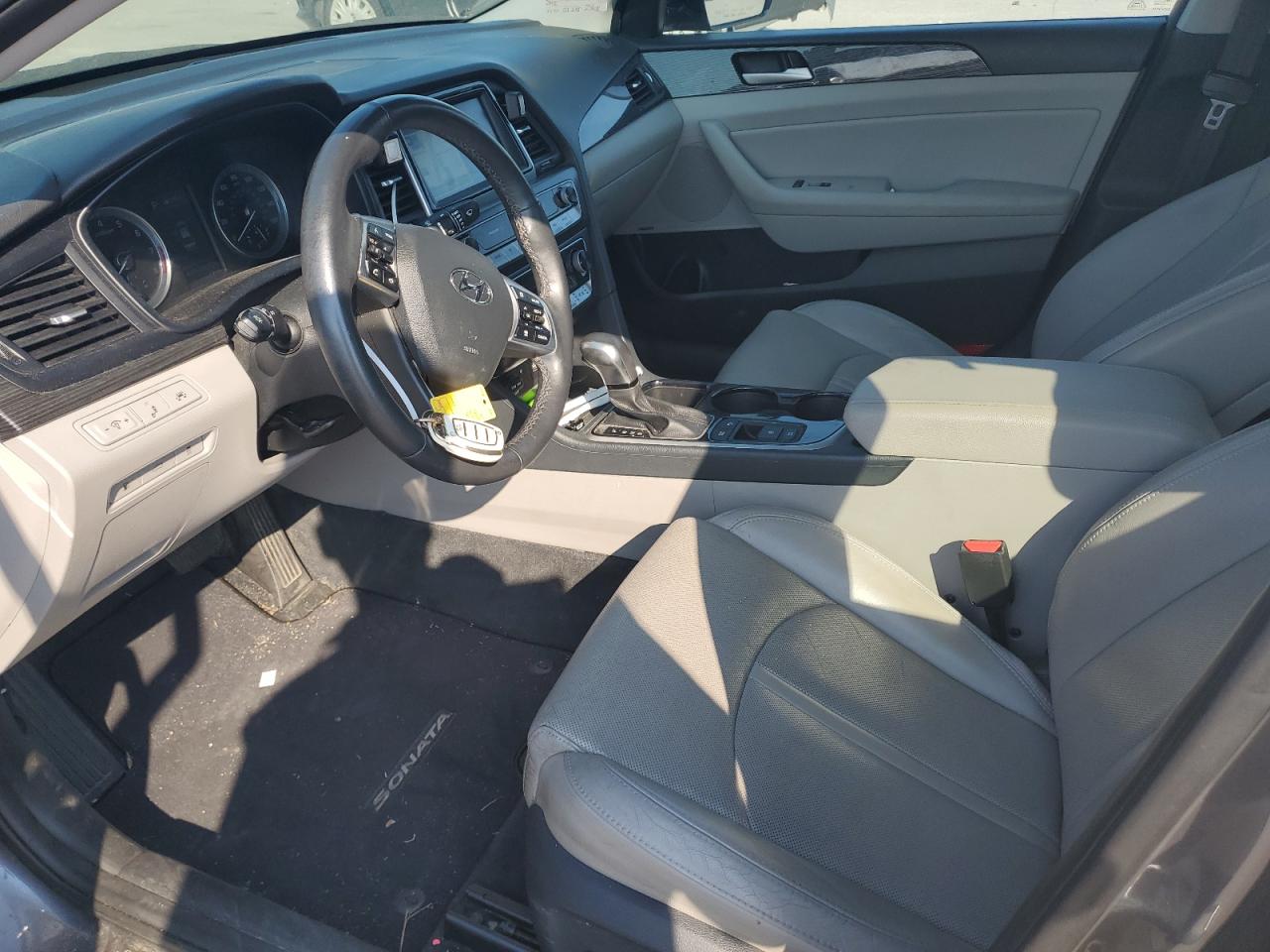 2018 Hyundai Sonata Sport VIN: 5NPE34AF0JH611738 Lot: 66762194