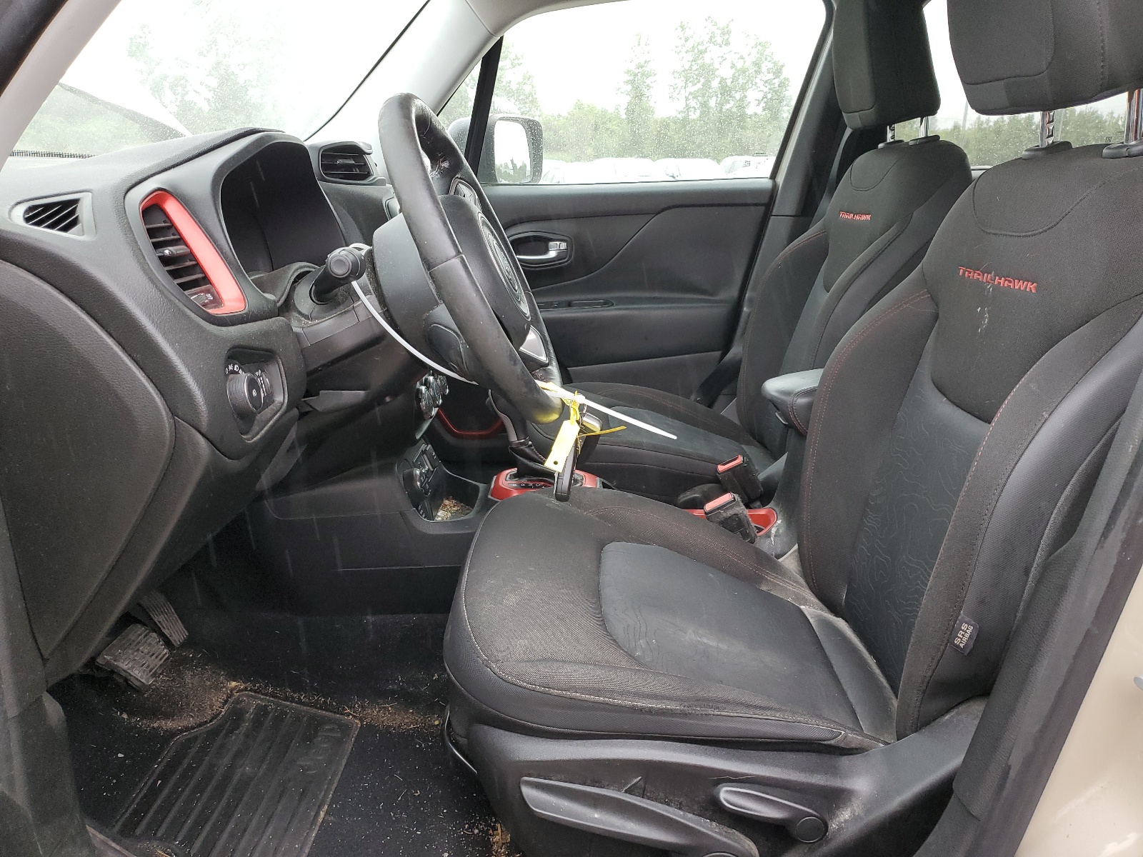 ZACCJBCTXFPC33611 2015 Jeep Renegade Trailhawk