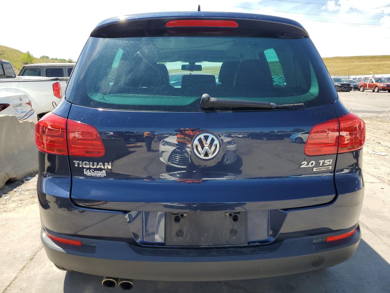 WVGBV7AX1CW000066 2012 Volkswagen Tiguan S