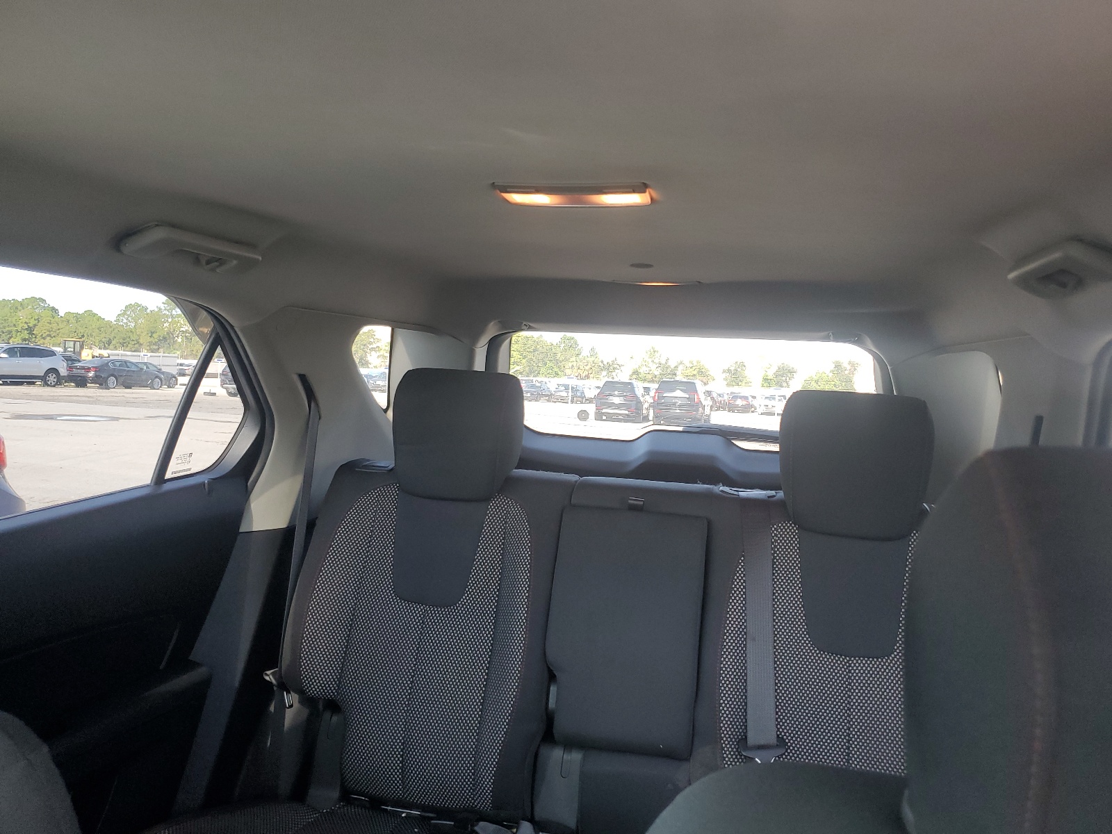 2CNFLEEC5B6278075 2011 Chevrolet Equinox Lt