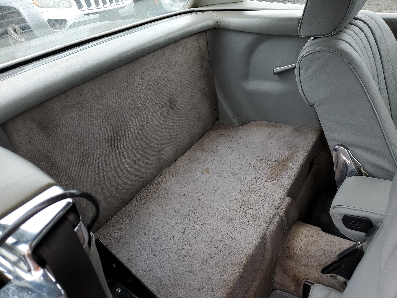 WDBBA45C7FA026581 1985 Mercedes-Benz 380 Sl