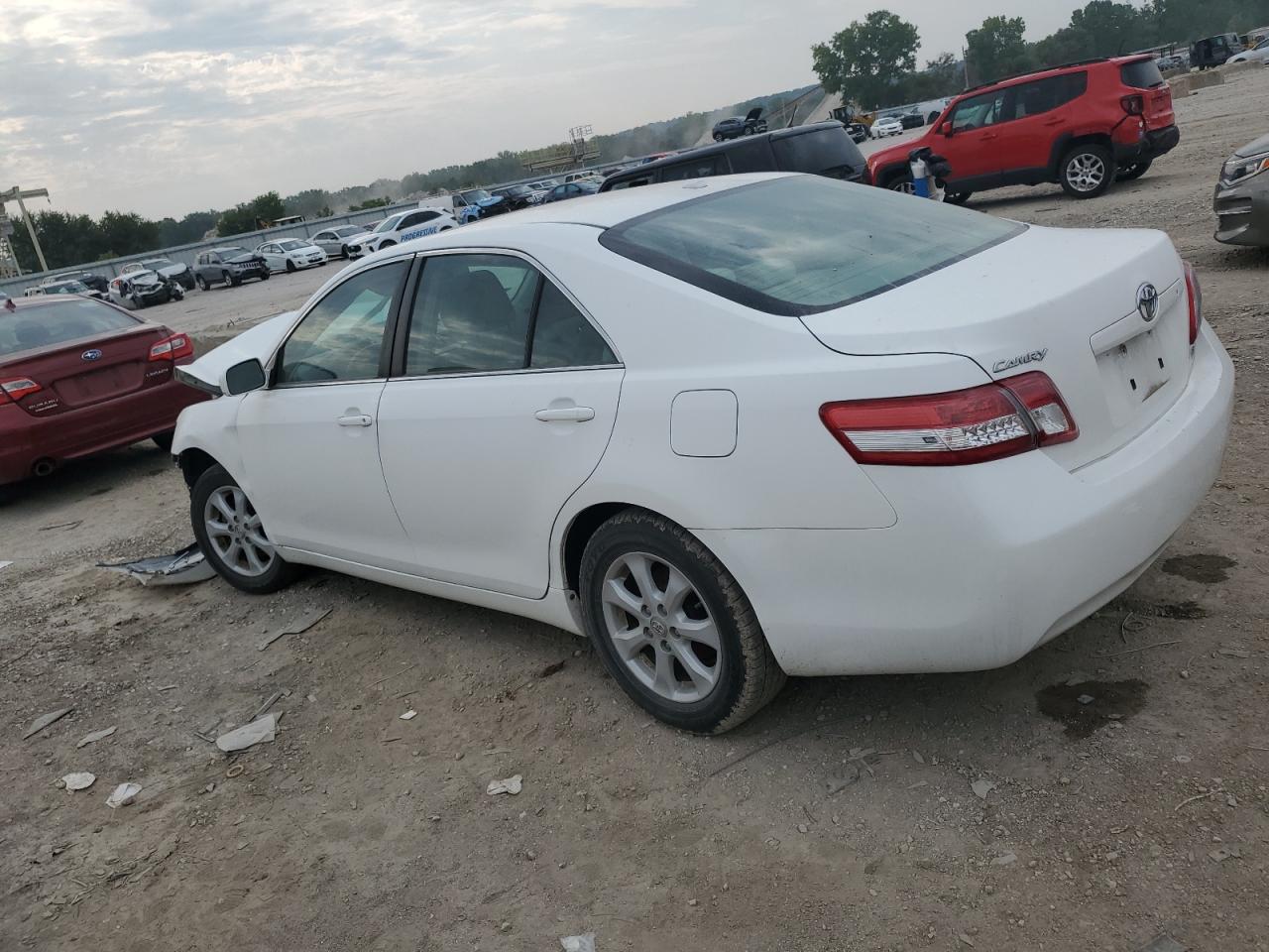 2011 Toyota Camry - Image 2