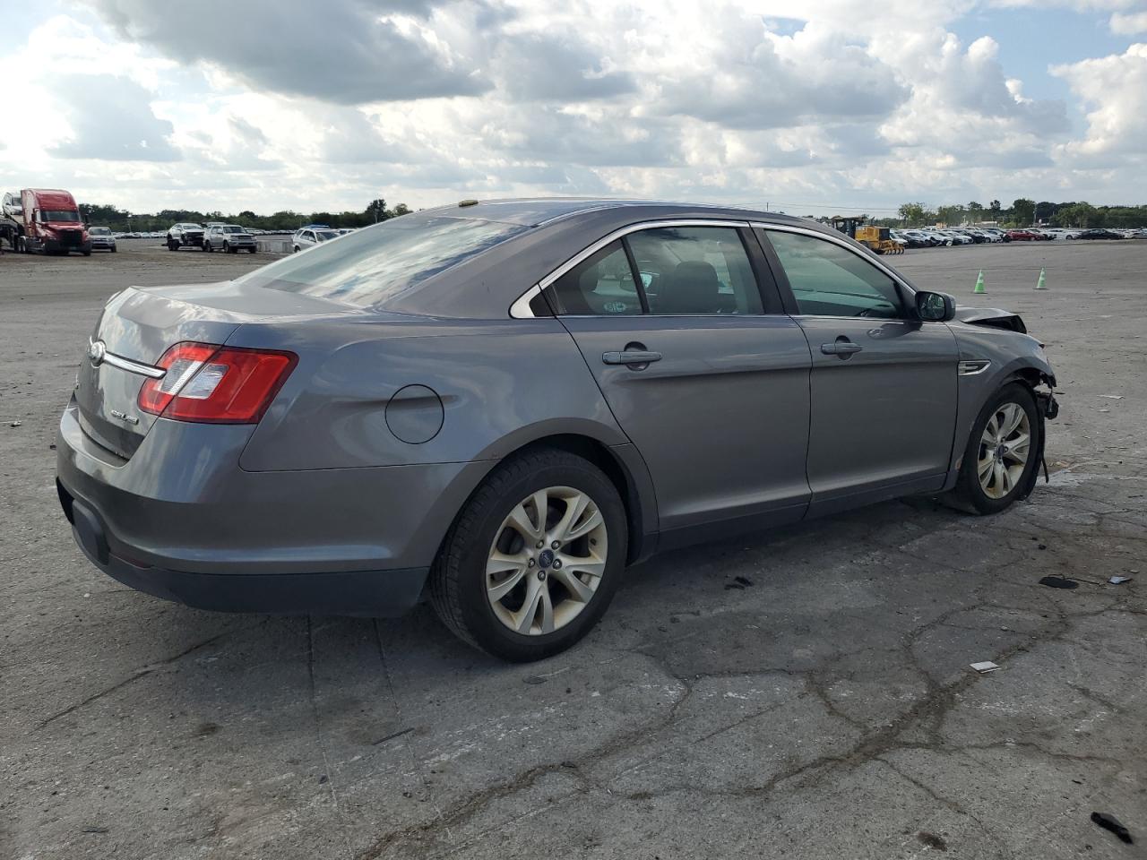 2012 Ford Taurus Sel VIN: 1FAHP2HW2CG129460 Lot: 67931514