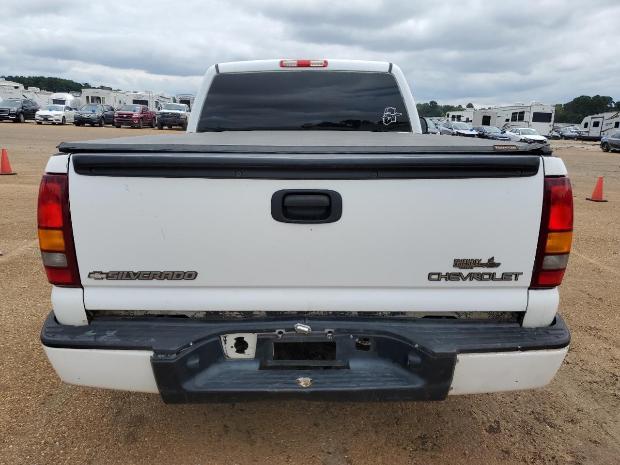 1GCEC14W3YZ281185 2000 Chevrolet Silverado C1500