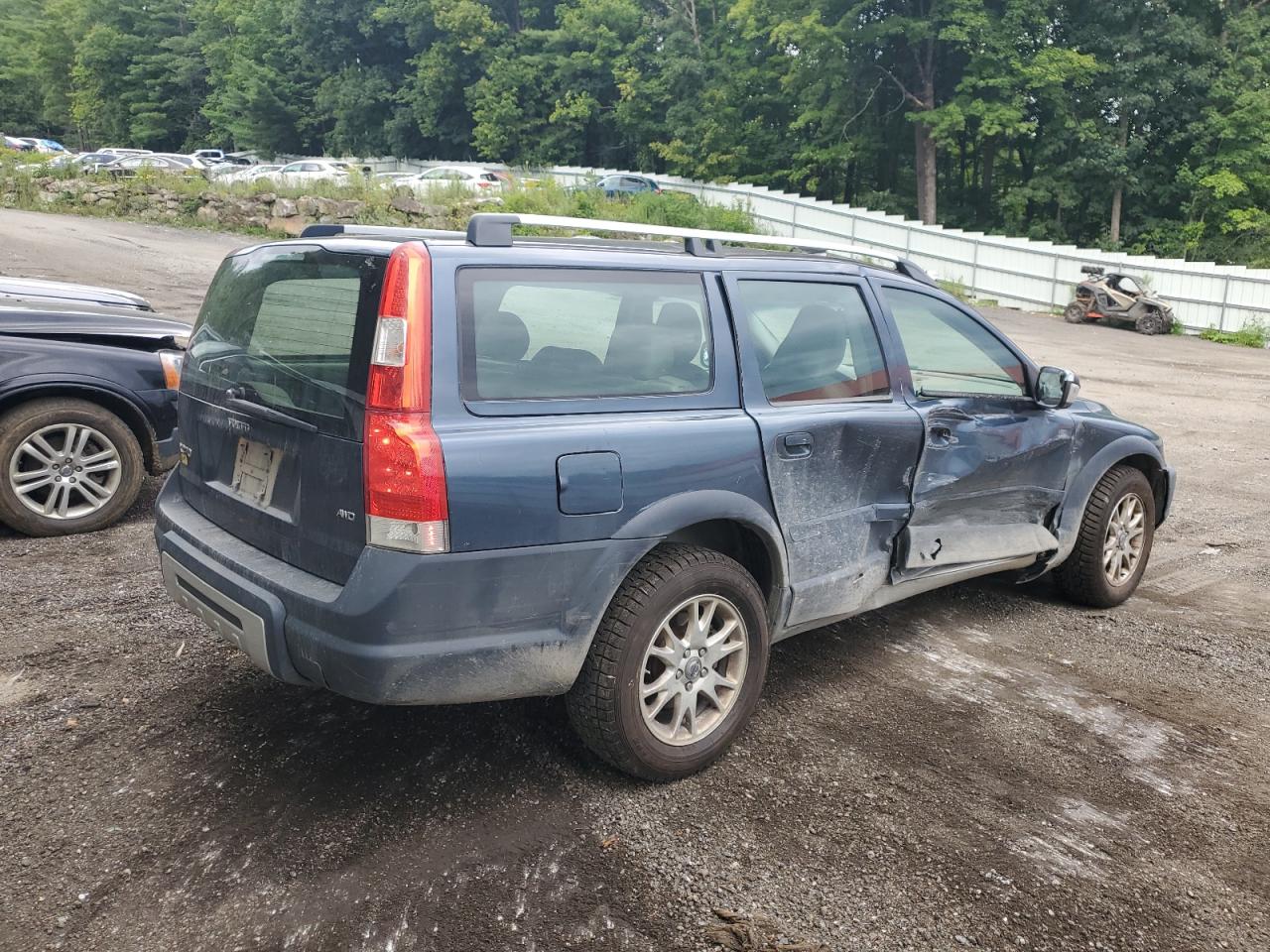 2007 Volvo XC70 - Image 3