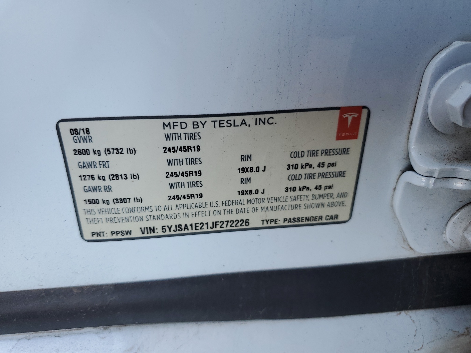 5YJSA1E21JF272226 2018 Tesla Model S