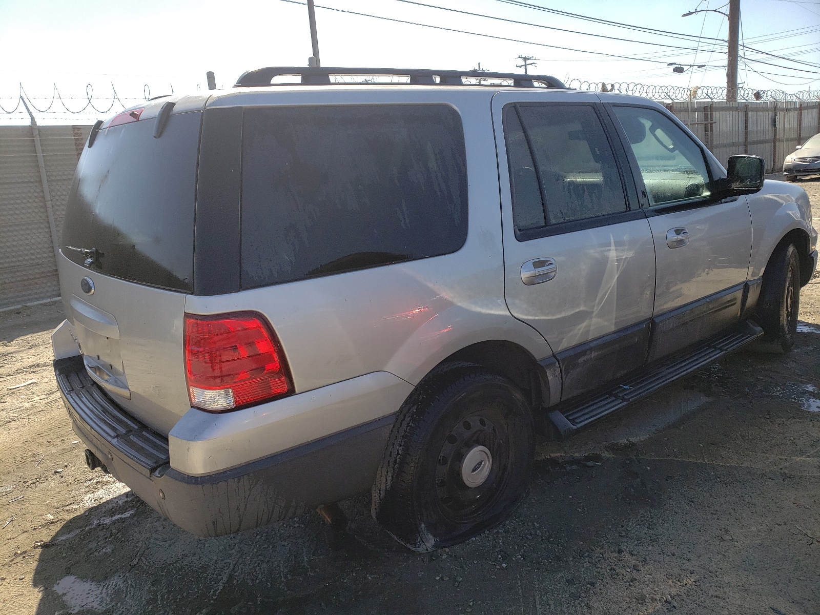 1FMPU15586LA85881 2006 Ford Expedition Xlt