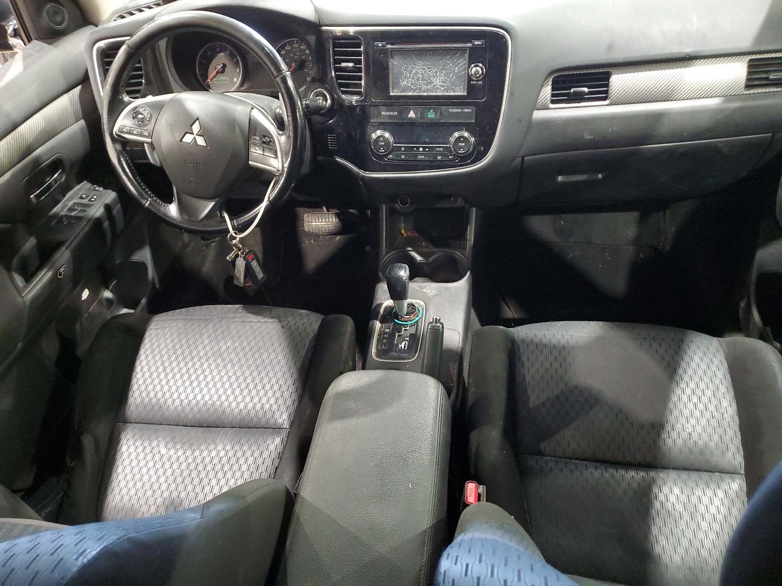 JA4JZ3AX8EZ605680 2014 Mitsubishi Outlander Se