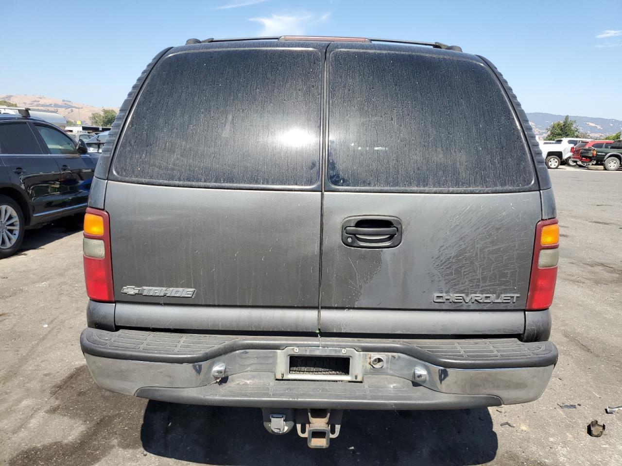 2001 Chevrolet Tahoe C1500 VIN: 1GNEC13T31J167416 Lot: 66083324