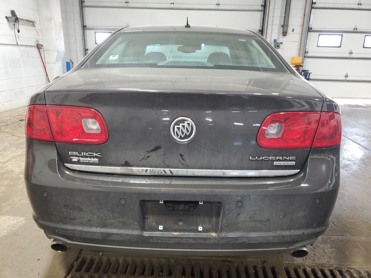 2008 Buick Lucerne Super Series VIN: 1G4HF579X8U202752 Lot: 68877154