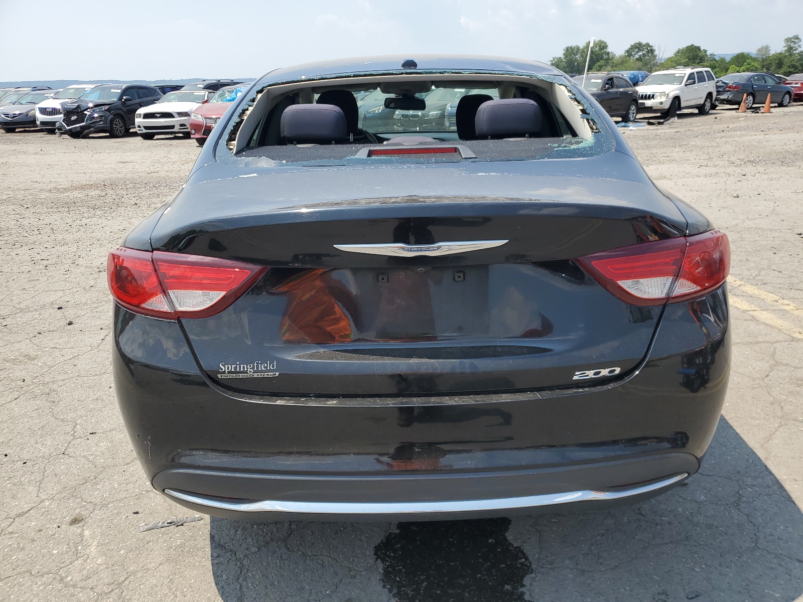 1C3CCCAB8GN123858 2016 Chrysler 200 Limited