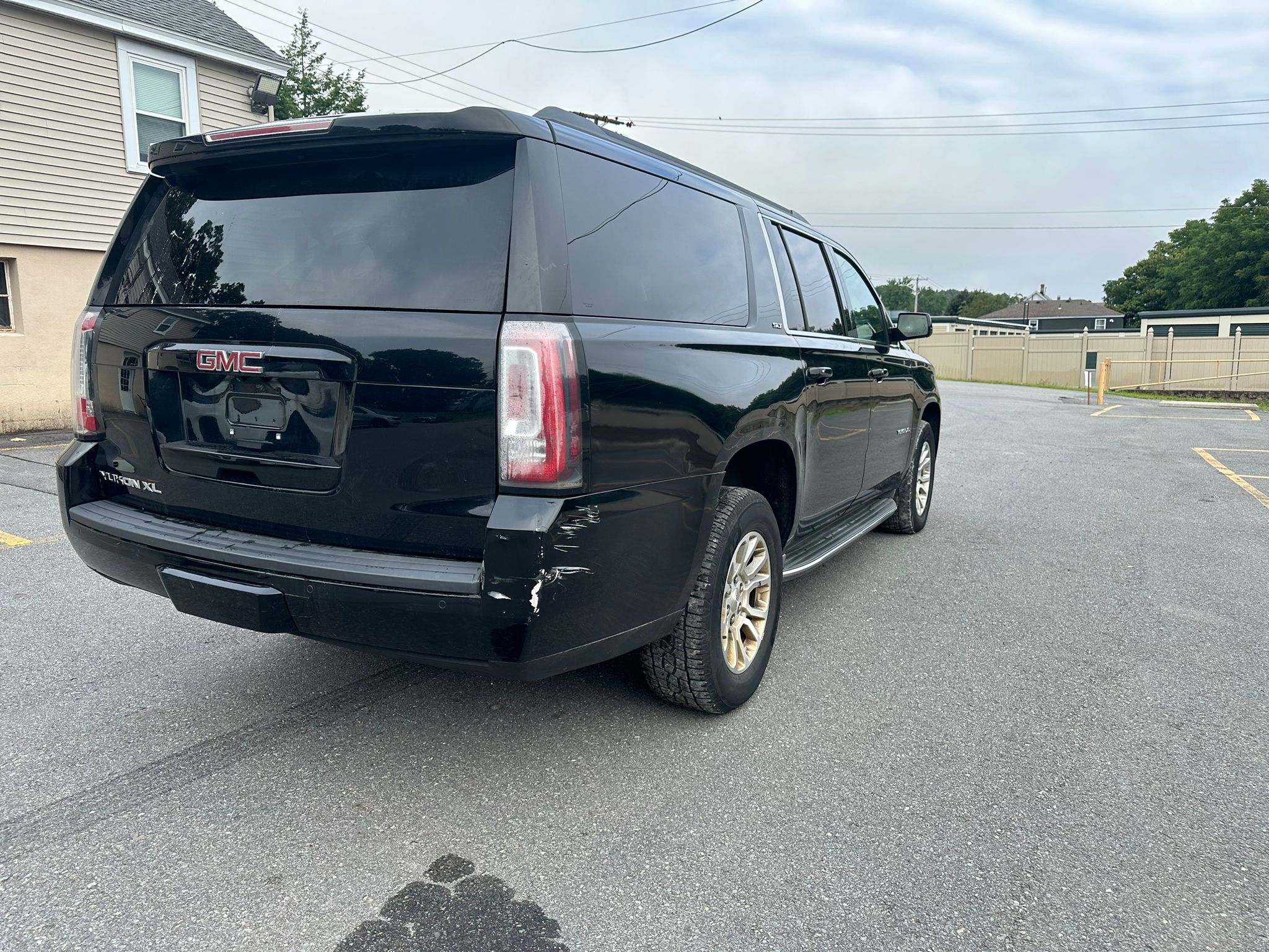 2016 GMC Yukon Xl K1500 Slt vin: 1GKS2GKC2GR180580