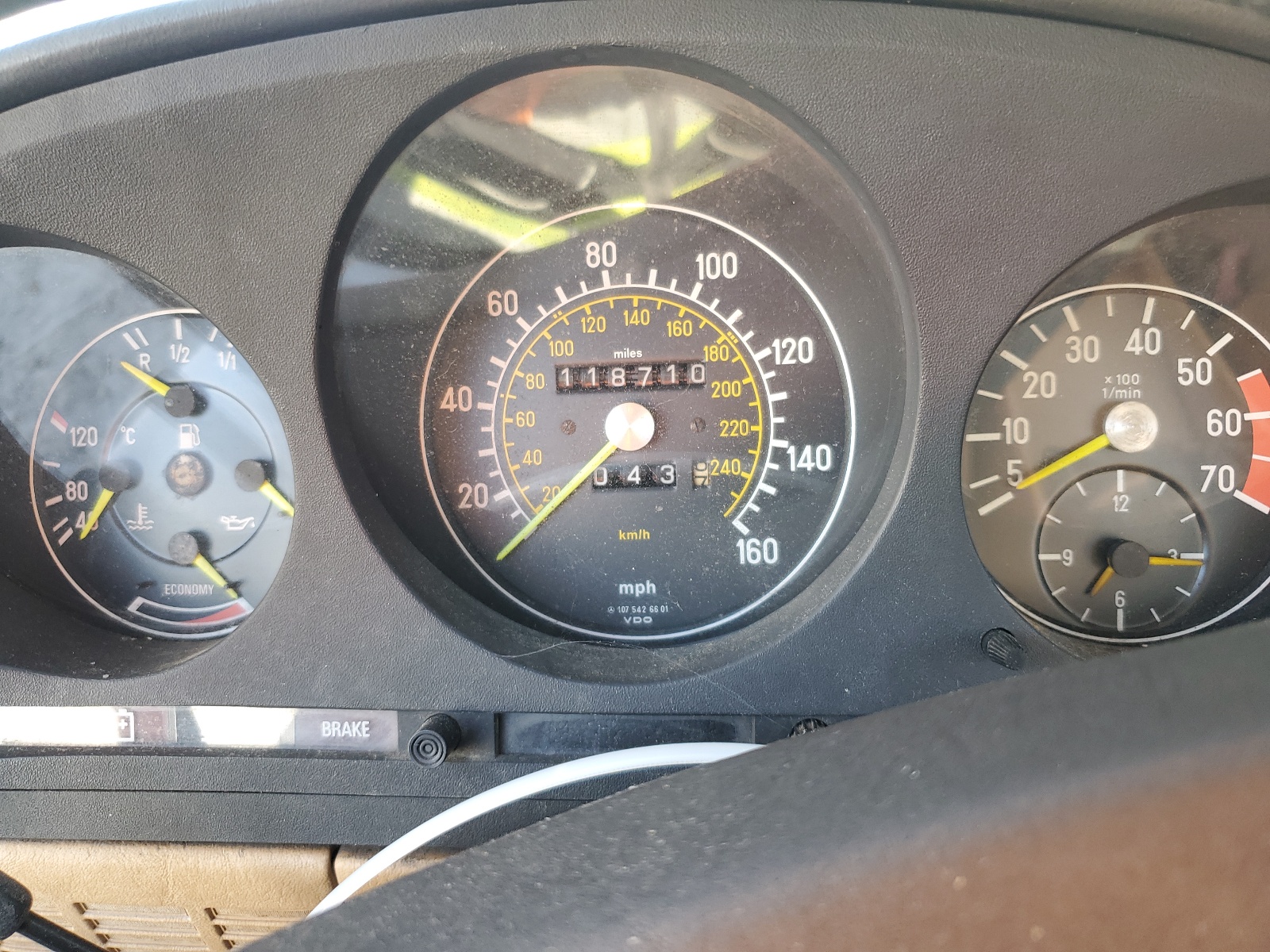 WDBBA45A0DB028632 1983 Mercedes-Benz 380 Sl