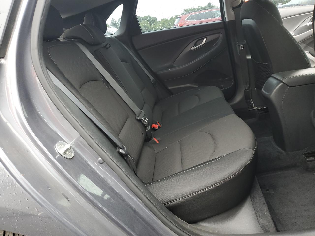 2018 Hyundai Elantra Gt VIN: KMHH35LE1JU059272 Lot: 66650034