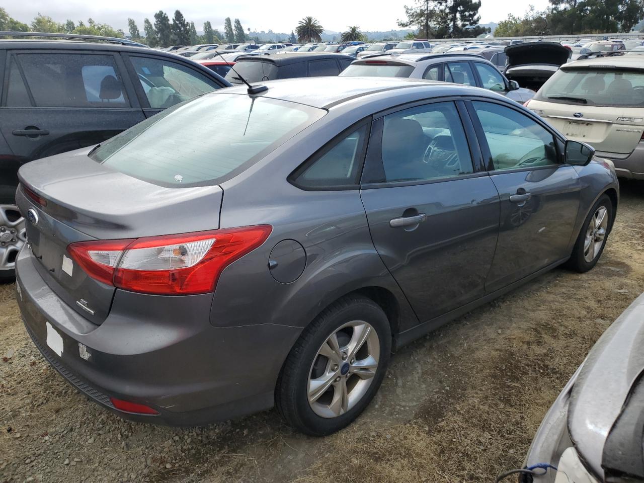 1FADP3F24DL343329 2013 Ford Focus Se