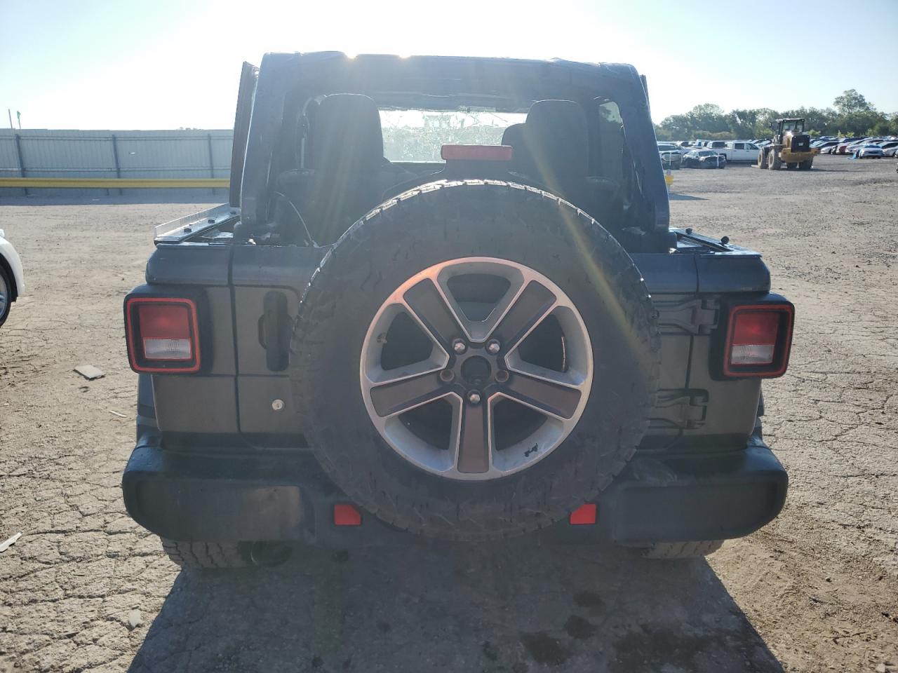 2020 Jeep Wrangler - Image 6