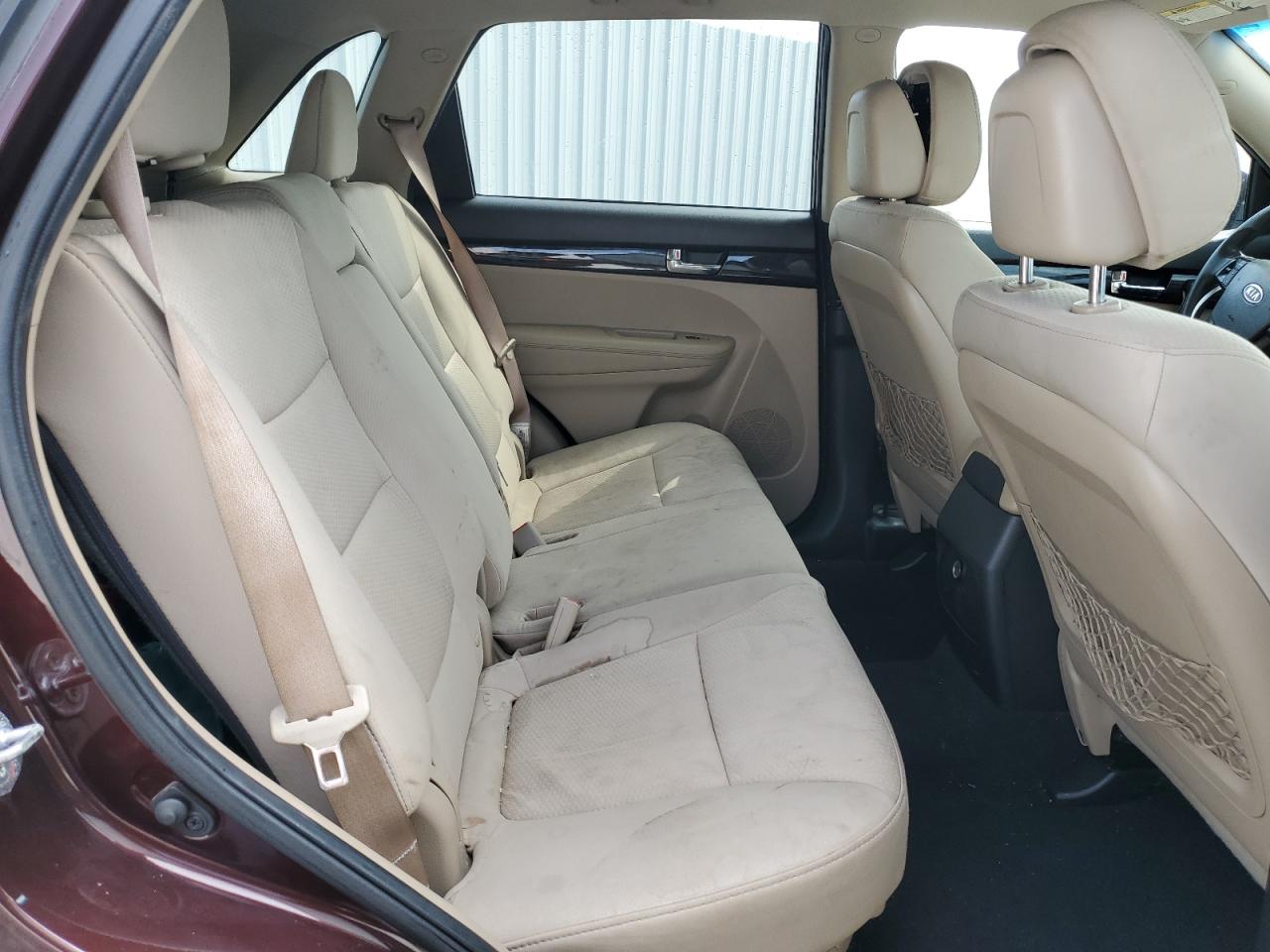 2012 Kia Sorento - Image 10