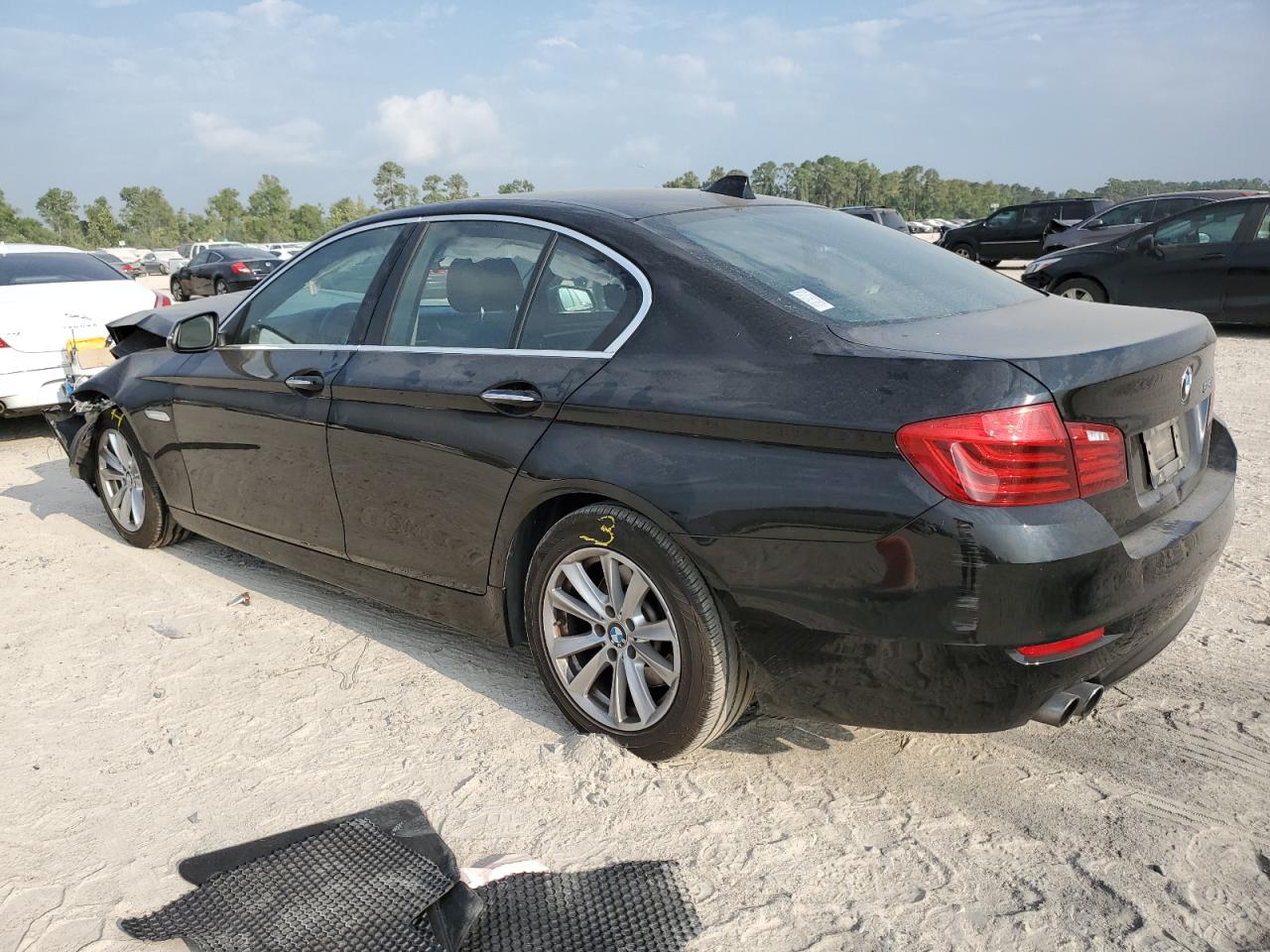 WBA5A5C58FD522137 2015 BMW 5 SERIES - Image 2