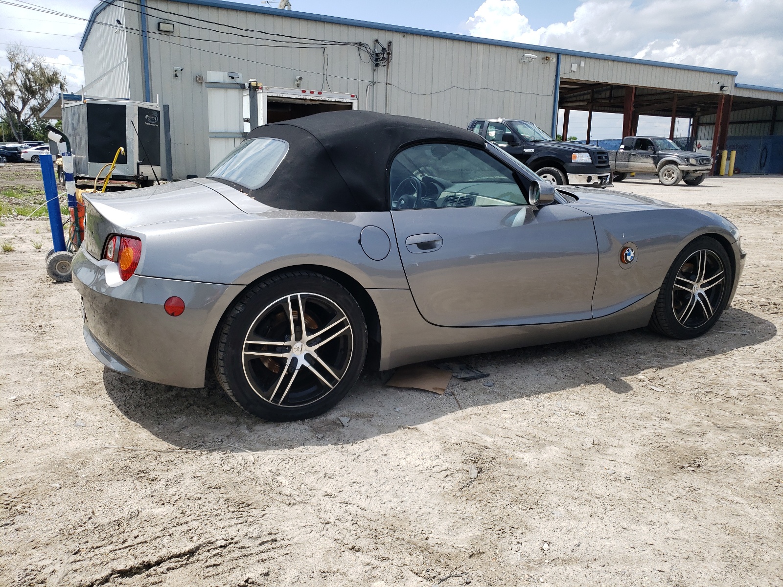 4USBT33413LR65866 2003 BMW Z4 2.5